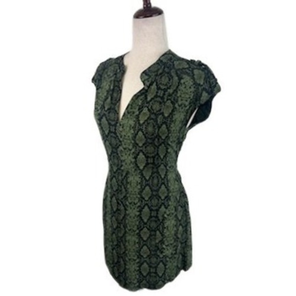 Anthropologie Mini Dress Snakeskin Green Black V Neck Short Sleeve Size XS
